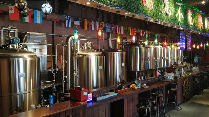 hotel-beer-brewing-equipment-for-making-beer2.jpg